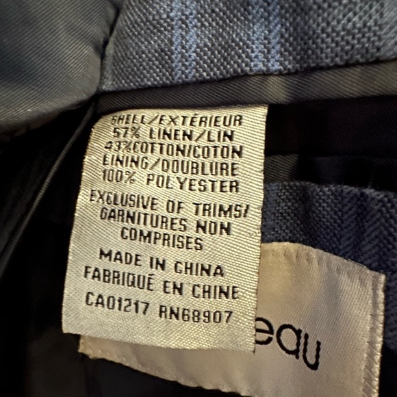 Men's Blue Plaid Blazer - Picture 6 of 7